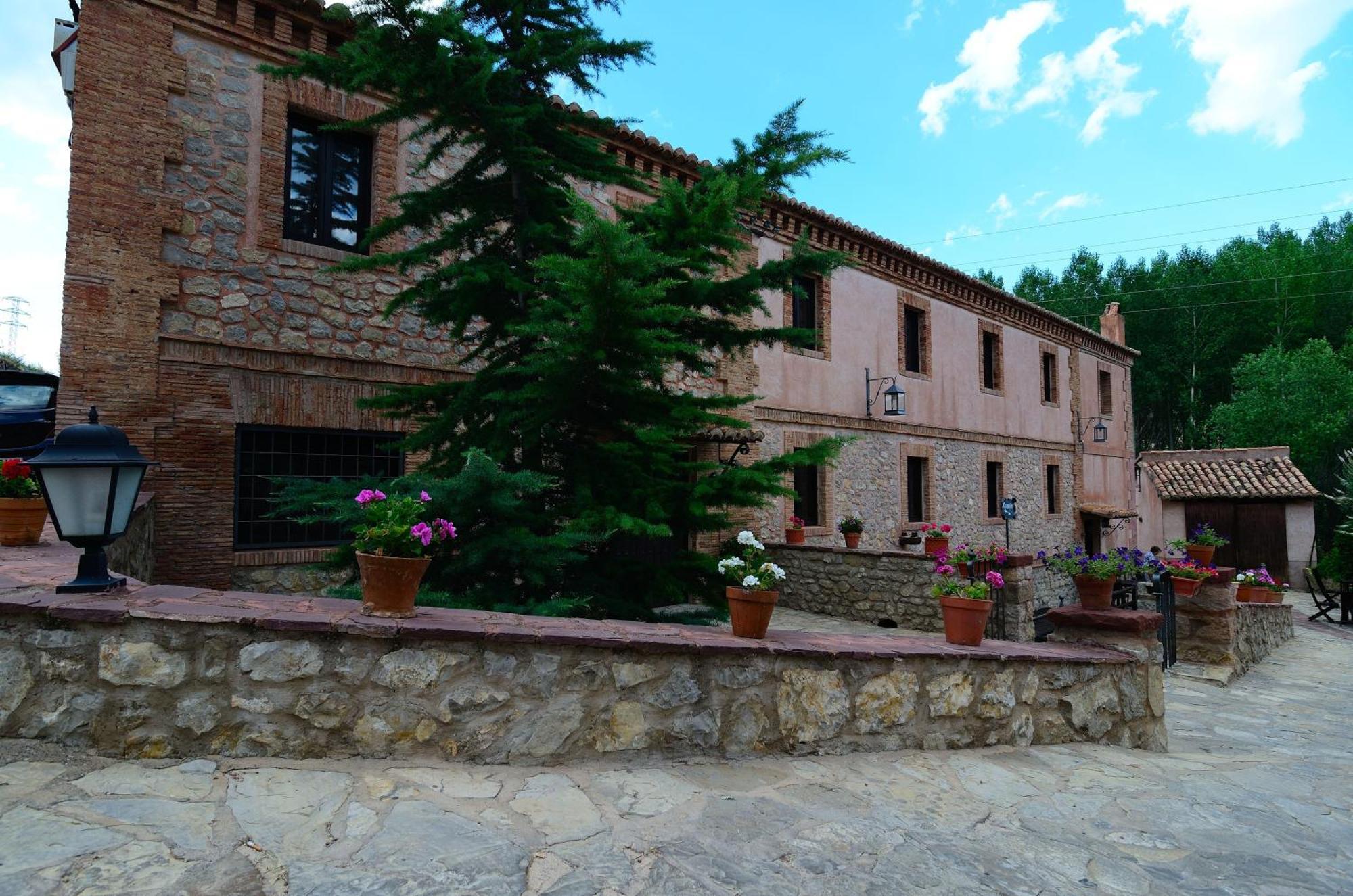 Caseron De La Fuente Albarracin Exterior photo