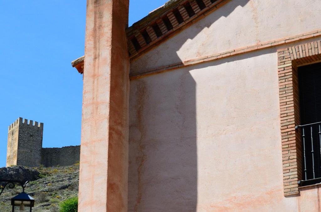 Caseron De La Fuente Albarracin Exterior photo